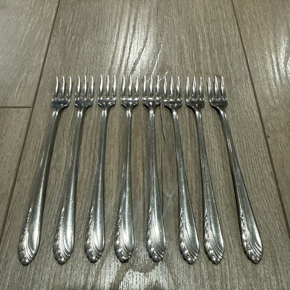 Set of 8 Oneidacraft Deluxe‎ HEART OF SWEDEN Stainless Cocktail Seafood Forks
